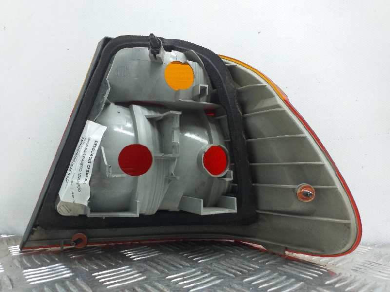 Recambio de piloto trasero izquierdo para bmw serie 3 berlina (e46) 320i referencia OEM IAM 63216946533  