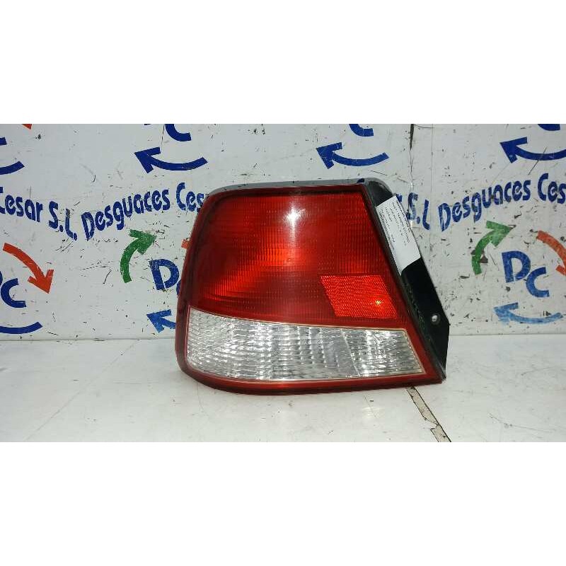 Recambio de piloto trasero izquierdo para hyundai accent (lc) gl 4p referencia OEM IAM 9241025220  