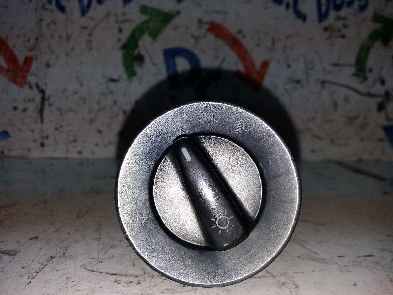 Recambio de mando luces para volkswagen new beetle (9c1/1c1) 1.6 referencia OEM IAM   