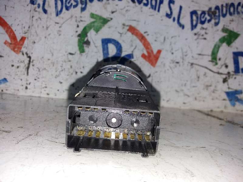 Recambio de mando luces para volkswagen new beetle (9c1/1c1) 1.6 referencia OEM IAM   