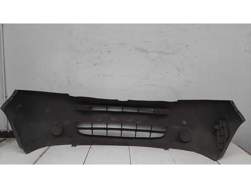 Recambio de paragolpes delantero para opel movano (2004 =>) 2.5 cdti referencia OEM IAM  NEGRO 