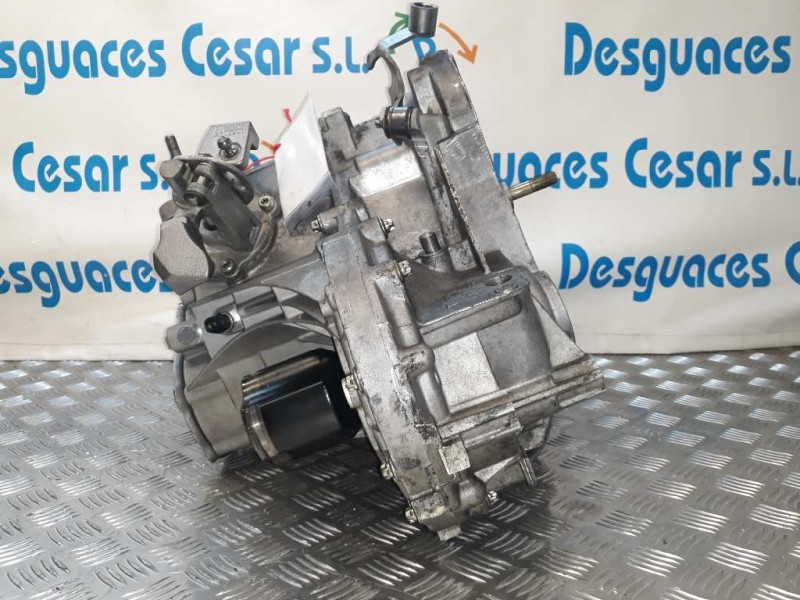 Recambio de caja cambios para fiat stilo (192) 1.9 jtd 115 referencia OEM IAM C605  