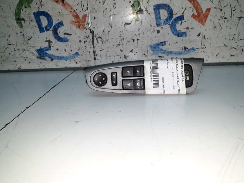 Recambio de mando elevalunas delantero izquierdo para fiat stilo (192) 1.9 jtd 115 referencia OEM IAM   
