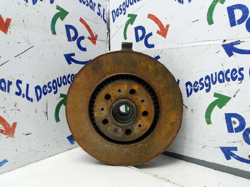 Recambio de mangueta delantera izquierda para volvo xc70 d5 awd momentum (136kw) referencia OEM IAM P30760699  