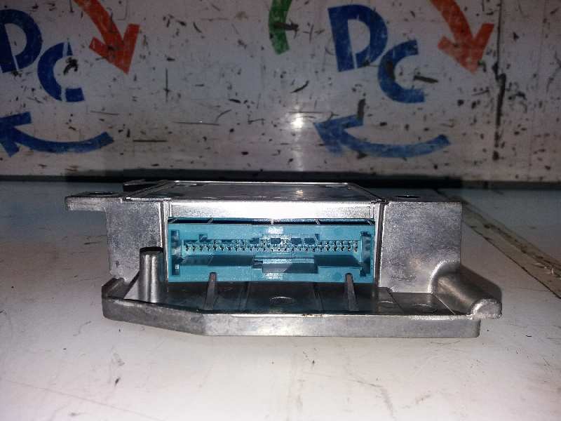 Recambio de centralita airbag para opel meriva blue line referencia OEM IAM 13158713  