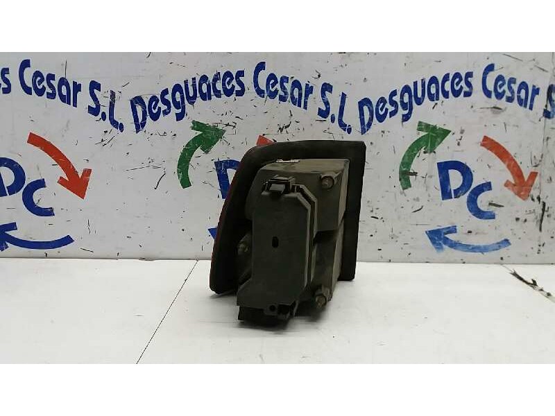 Recambio de piloto trasero derecho para seat toledo (1l) se referencia OEM IAM 1L0945112F  