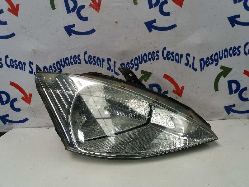 Recambio de faro derecho para ford focus berlina (cak) ambiente referencia OEM IAM 1152096  