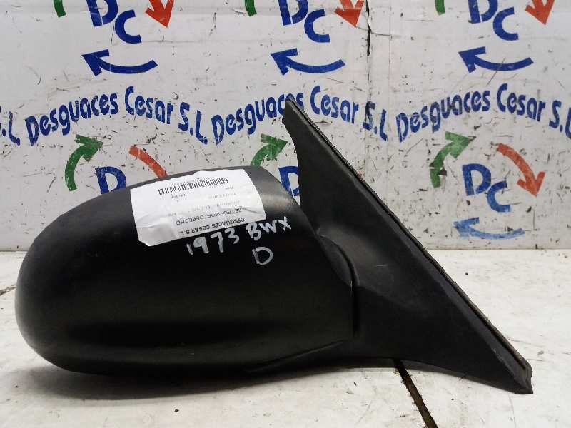 Recambio de retrovisor derecho para hyundai accent (lc) 1.3 cat referencia OEM IAM  MANUAL 