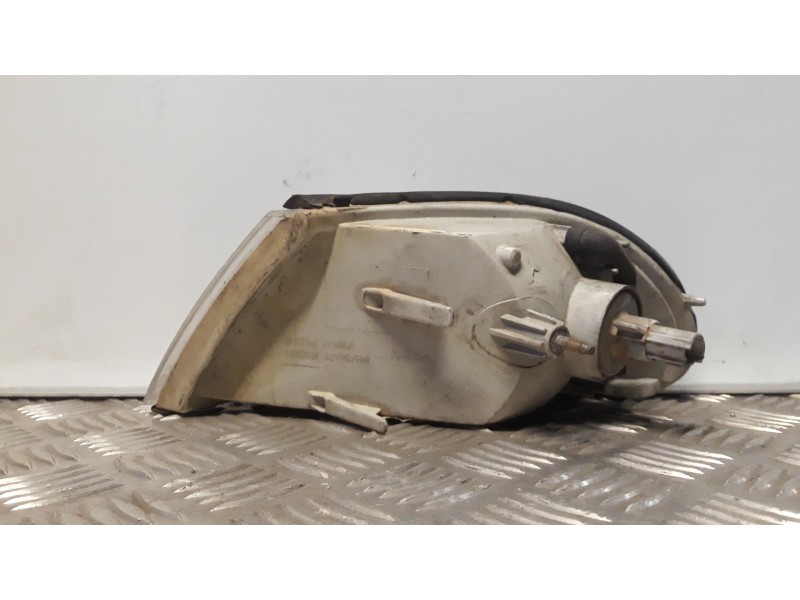 Recambio de piloto delantero derecho para hyundai sonata (y3) 2.0 16v gls dohc referencia OEM IAM 9230234020  