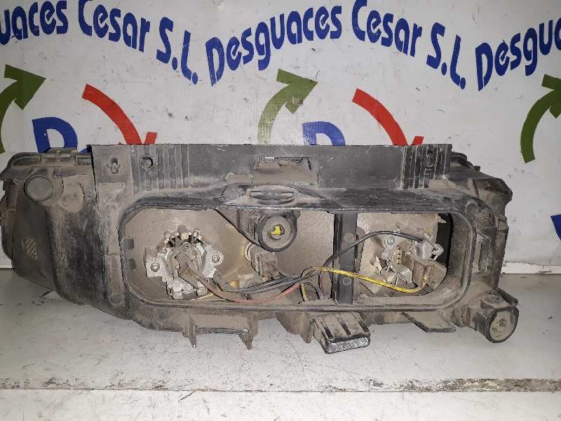 Recambio de faro derecho para citroën xantia berlina 1.6 sx referencia OEM IAM 6205R9  