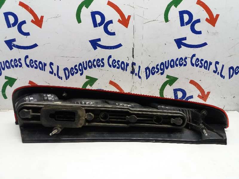 Recambio de piloto trasero derecho para ford focus c-max (cap) trend (d) referencia OEM IAM   