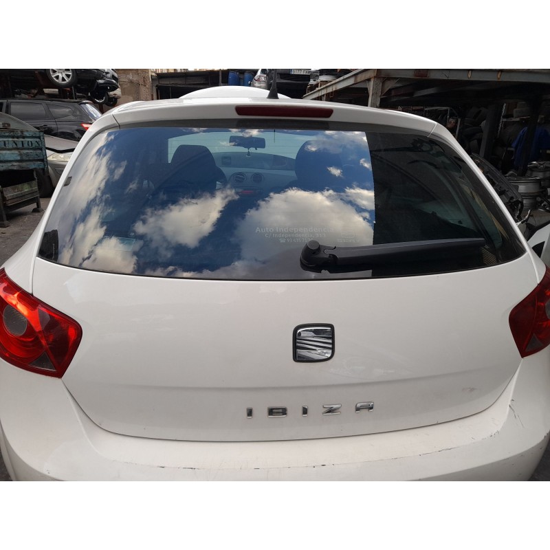 PORTON TRASERO 6J4827024 