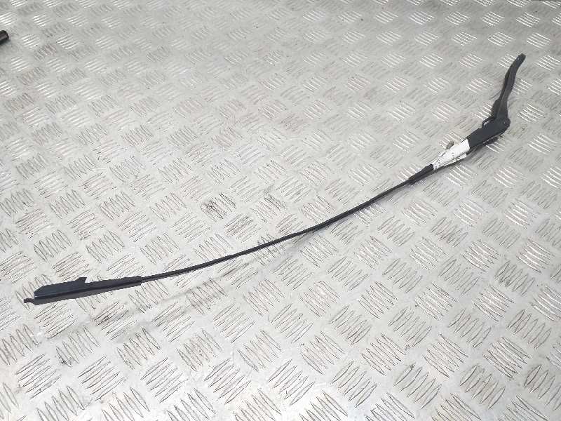 Recambio de brazo limpia delantero derecho para opel corsa d limited edition referencia OEM IAM   