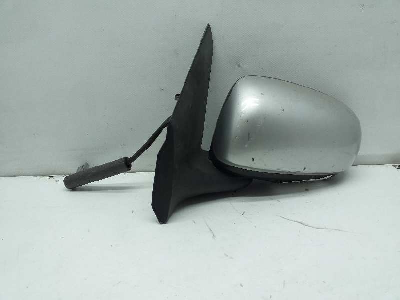Recambio de retrovisor izquierdo para nissan almera tino (v10m) básico referencia OEM IAM 96301BU23A ELECTRICO PLATA