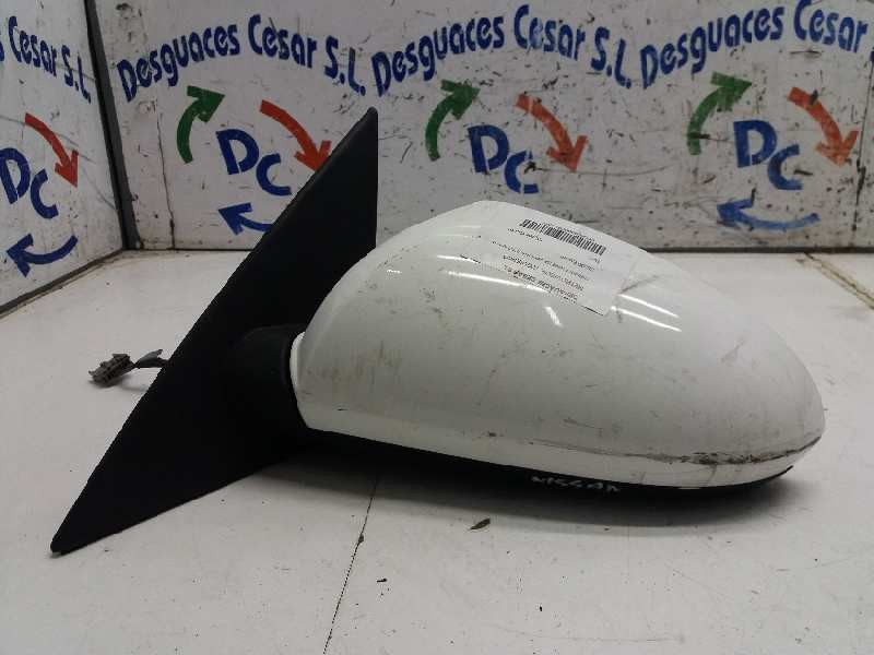 Recambio de retrovisor izquierdo para nissan primera berlina (p12) acenta referencia OEM IAM  ELECTRICO BLANCO