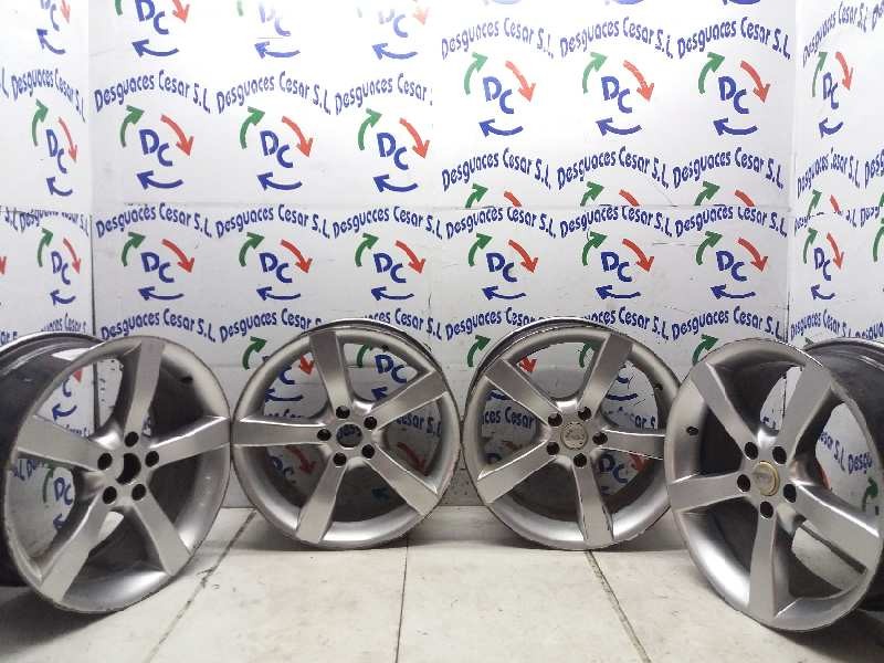 Recambio de llanta para saab 9-3 berlina 2.0 referencia OEM IAM  18 PULGADAS 5 TORNILLOS 