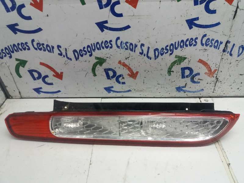 Recambio de piloto trasero izquierdo para ford focus turnier (cb4) trend referencia OEM IAM 8M5113405AD 1520773 