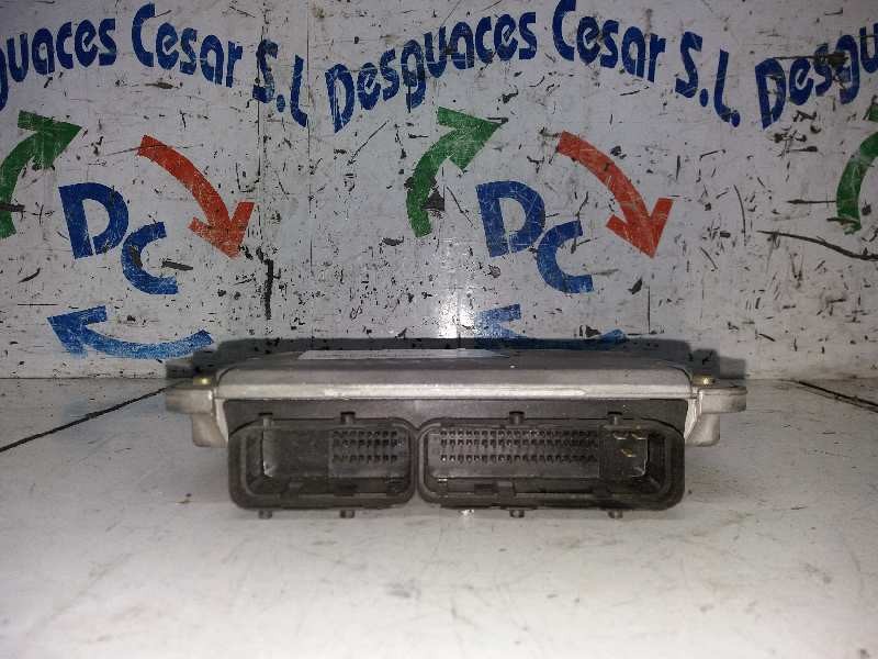 Recambio de centralita motor uce para mg serie 25 (rf) classic (3-ptas.) referencia OEM IAM 0281001956  