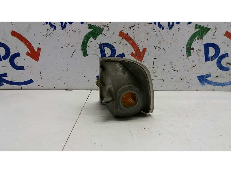 Recambio de piloto delantero derecho para peugeot 405 break 1.9 diesel referencia OEM IAM  89405 