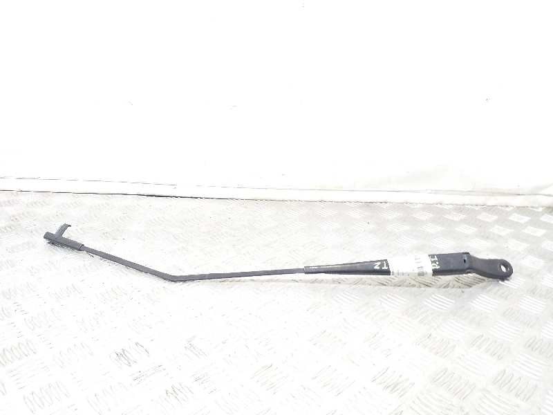 Recambio de brazo limpia delantero izquierdo para peugeot 207 xad referencia OEM IAM   
