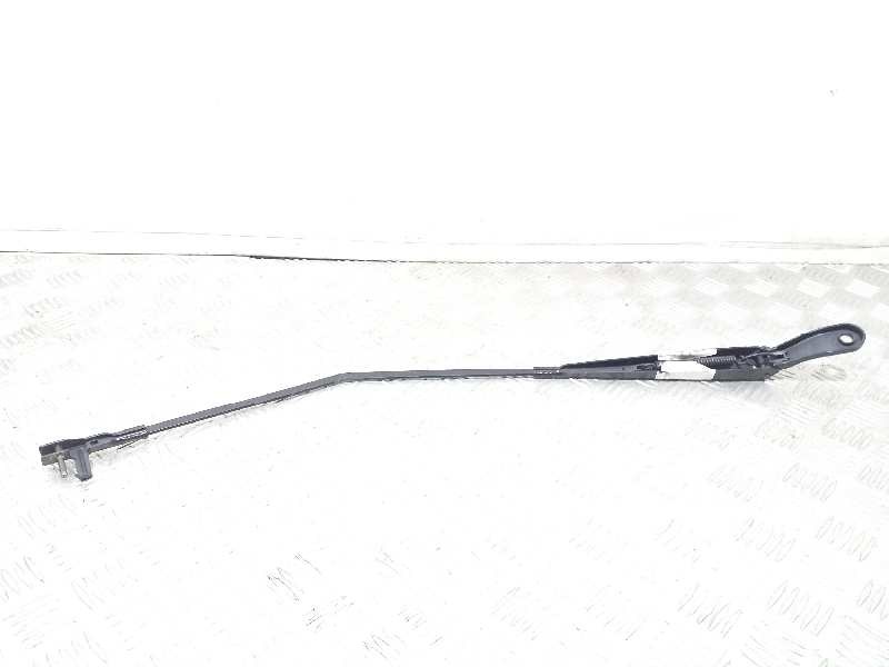 Recambio de brazo limpia delantero izquierdo para peugeot 207 xad referencia OEM IAM   