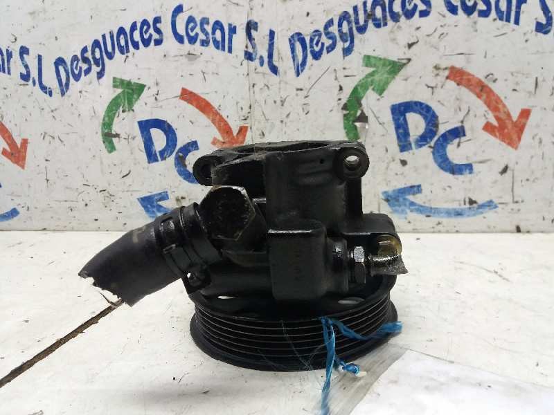 Recambio de bomba direccion para ford focus turnier (cak) ghia referencia OEM IAM 1358540  