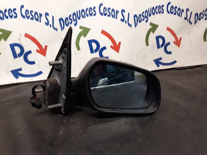Recambio de retrovisor derecho para citroën xsara berlina 1.6i 16v exclusive referencia OEM IAM  ELECTRICO 