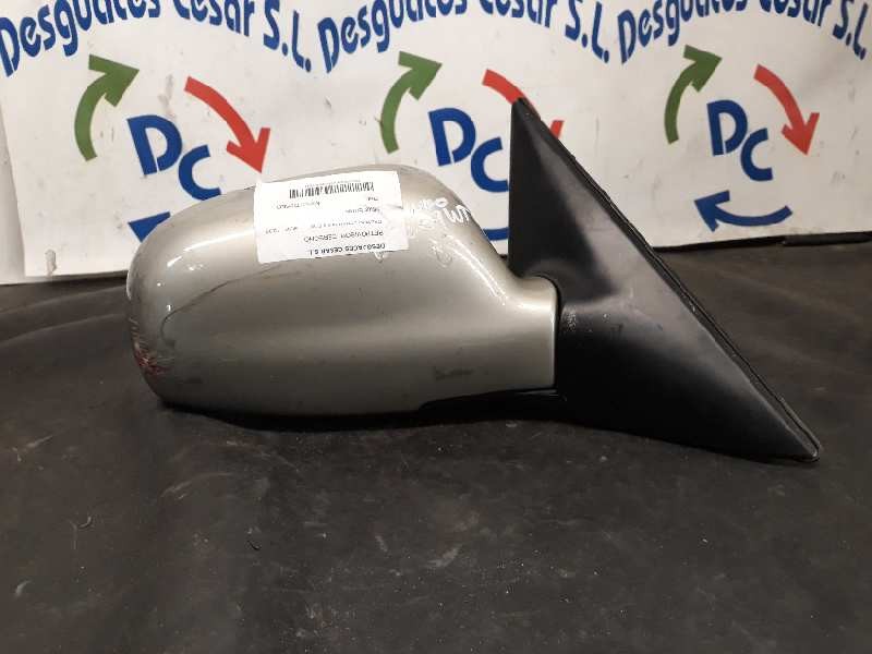 Recambio de retrovisor derecho para daewoo leganza 2.0 cdx referencia OEM IAM  ELECTRICO 