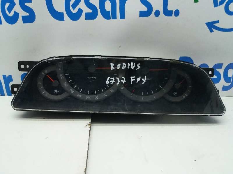 Recambio de cuadro instrumentos para ssangyong rodius xdi referencia OEM IAM 8020021101  