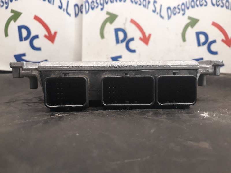 Recambio de centralita motor uce para peugeot 307 (s1) xs referencia OEM IAM 0281011081  