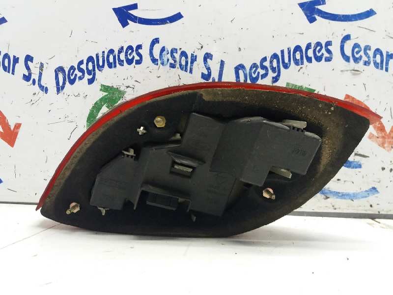 Recambio de piloto trasero izquierdo para ford ka (ccq) básico referencia OEM IAM   
