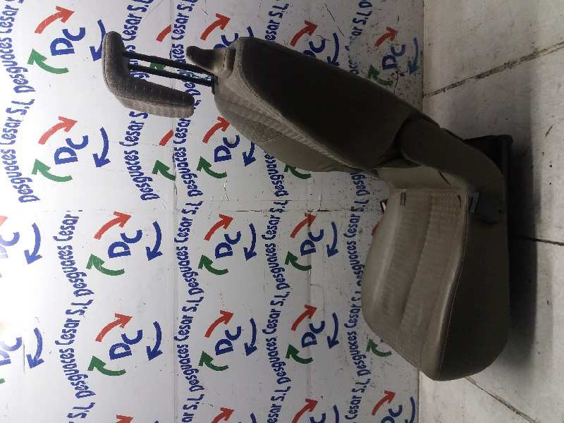 Recambio de asiento trasero izquierdo para renault scenic ii 1.9 dci diesel referencia OEM IAM  BEIGE 