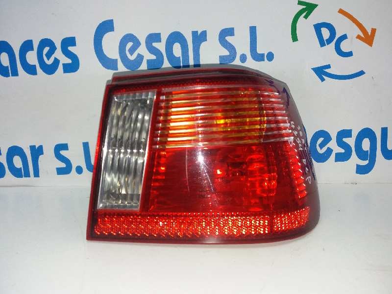 Recambio de piloto trasero derecho para seat ibiza (6k1) select referencia OEM IAM   