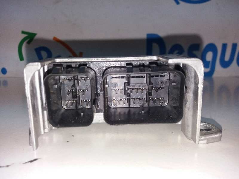 Recambio de centralita airbag para ford focus berlina (cak) ghia referencia OEM IAM 0285001396 YS4T14B056BA 