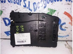 Recambio de caja reles / fusibles para renault scenic ii authentique referencia OEM IAM 8200351184  