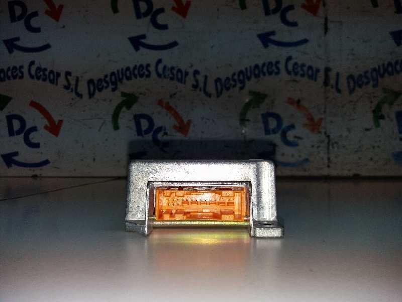 Recambio de centralita airbag para citroën xsara berlina 1.6i exclusive referencia OEM IAM 550741100 9638101980 