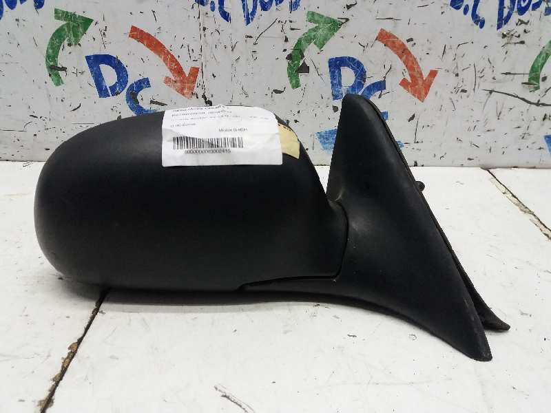 Recambio de retrovisor derecho para hyundai accent (x3) 1.3 12v cat referencia OEM IAM  MANUAL NEGRO