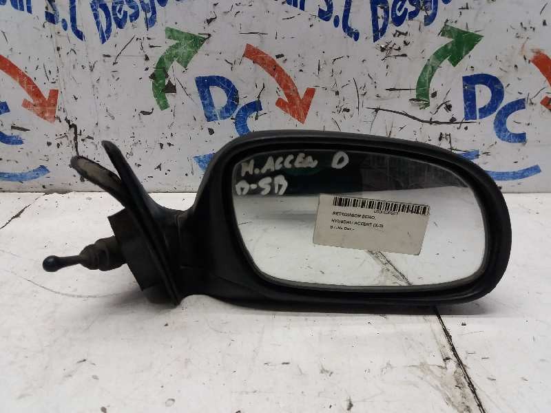 Recambio de retrovisor derecho para hyundai accent (x3) 1.3 12v cat referencia OEM IAM  MANUAL NEGRO