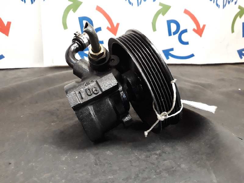 Recambio de bomba direccion para volvo v40 familiar 1.8 16v referencia OEM IAM 26034123  