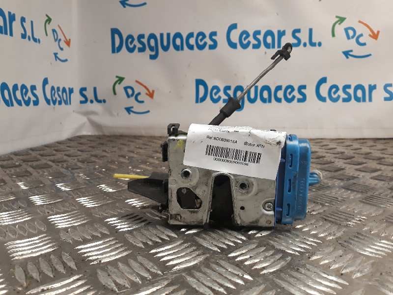 Recambio de cerradura puerta trasera izquierda para audi a4 avant (b5) 1.9 tdi referencia OEM IAM 8D0839015A  