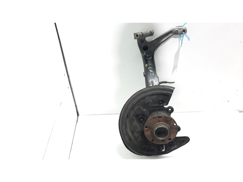 Recambio de mangueta delantera izquierda para volkswagen passat berlina (3b3) highline referencia OEM IAM 741B 800407 