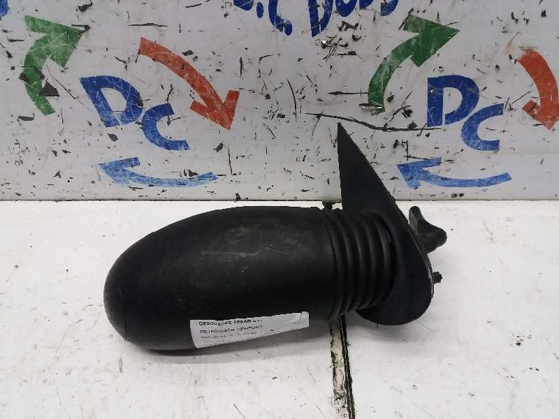 Recambio de retrovisor derecho para fiat seicento (187) young referencia OEM IAM 0071713838 MANUAL NEGRO