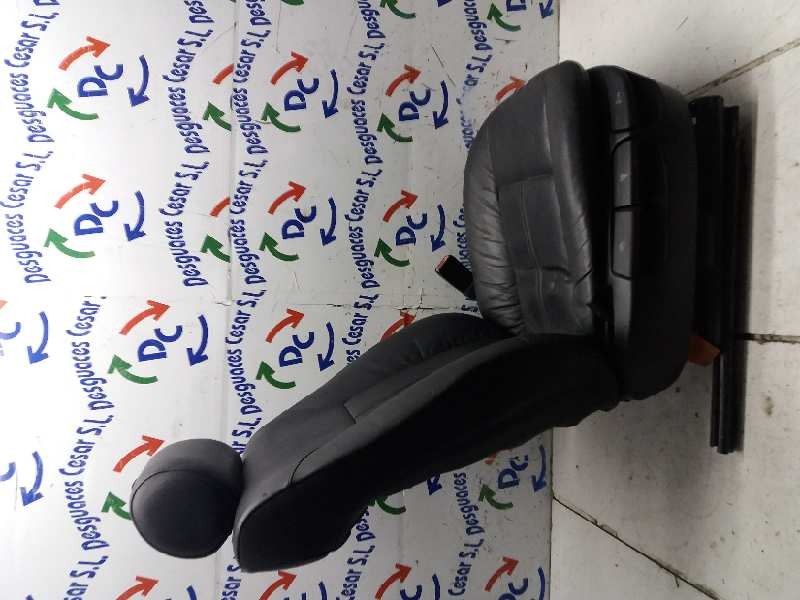 Recambio de asiento delantero derecho para audi a4 berlina (8e) 1.9 tdi referencia OEM IAM  PIEL - NEGRO 