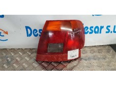 Recambio de piloto trasero derecho para audi a4 berlina (b5) 2.6 referencia OEM IAM 8D0945112A  