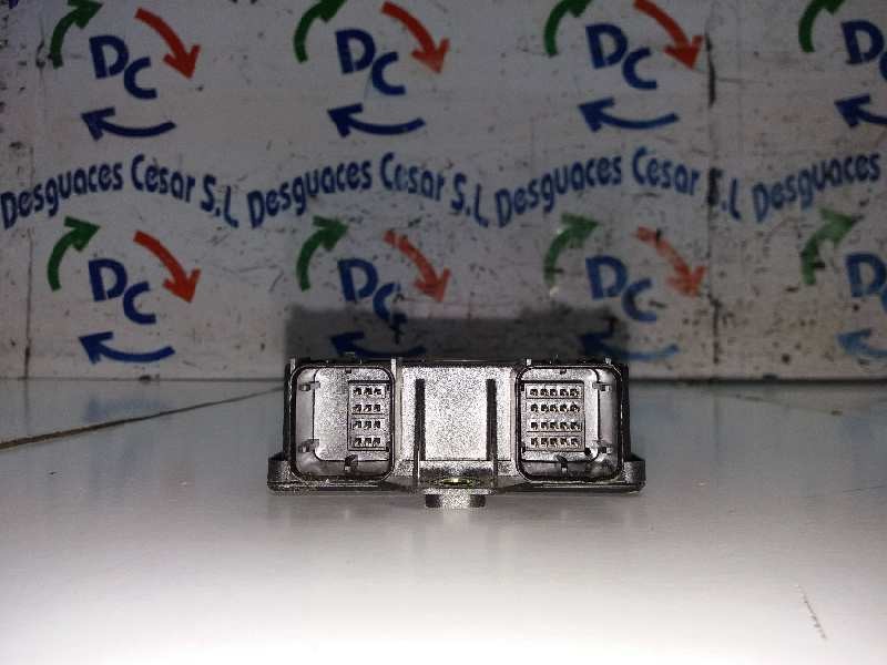 Recambio de centralita airbag para ford fiesta (cbk) ghia referencia OEM IAM 5WK43030 2S6T14B056BP 