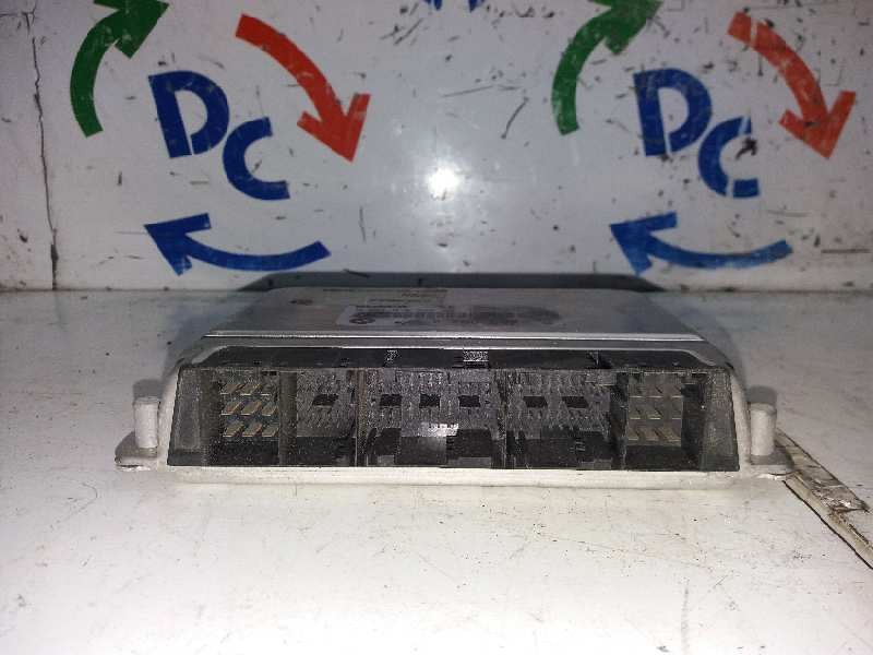 Recambio de centralita motor uce para bmw serie 3 touring (e46) 320d referencia OEM IAM 0281010205  