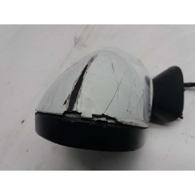 Recambio de retrovisor derecho para opel corsa d catch me referencia OEM IAM 468435664 BLANCO ELECTRICO