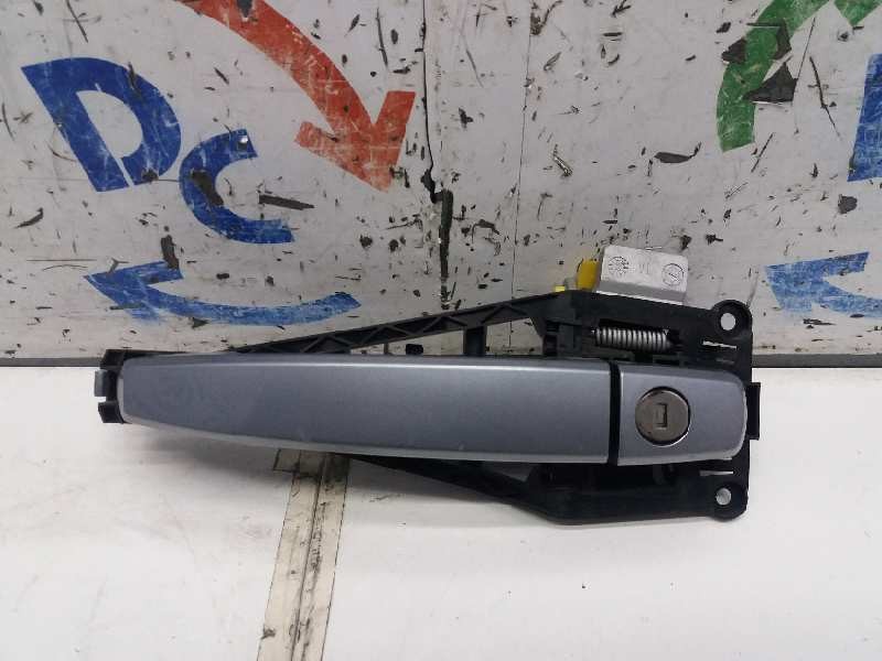Recambio de maneta exterior delantera izquierda para opel zafira b cosmo referencia OEM IAM 13142770  OFERTA