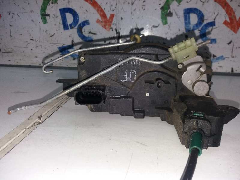 Recambio de cerradura puerta delantera izquierda para opel zafira b cosmo referencia OEM IAM 13222741  OFERTA