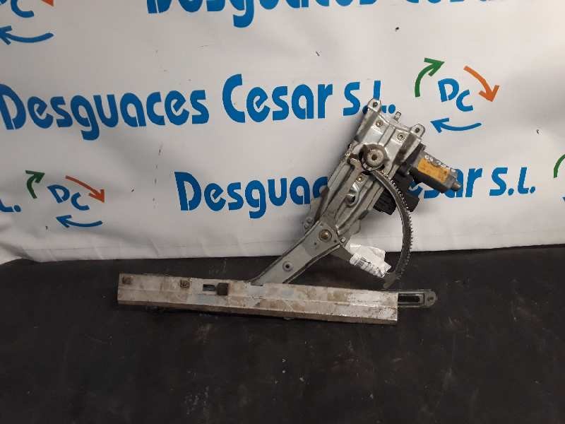 Recambio de elevalunas delantero derecho para opel astra g berlina club referencia OEM IAM 90521870  